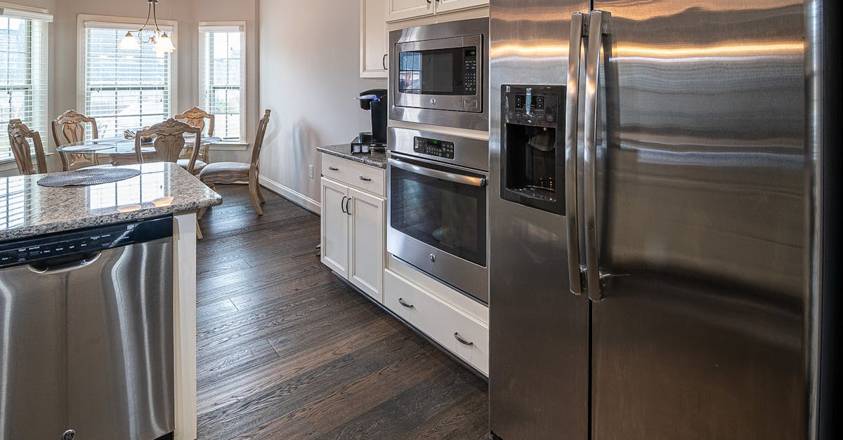 Embracing Simplicity in Modern Minimalist Kitchens