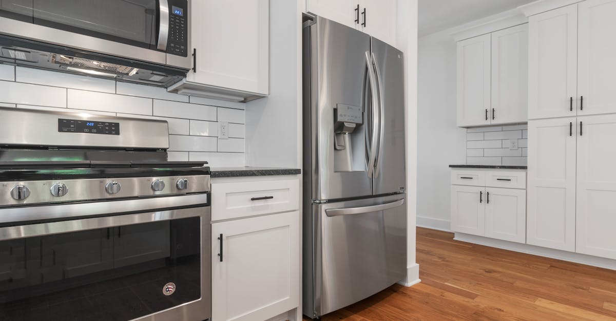 Selecting the Right Colour Palette for Your Kitchen Countertops