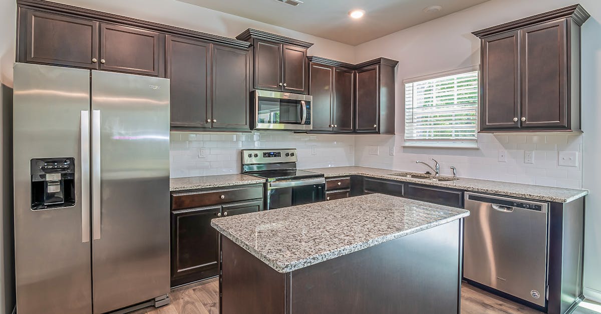 The Impact of Backsplash Height on Kitchen Design